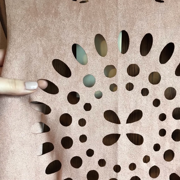 LaBellum Hillary Scott Pink Fringe Vest M/L - Picture 5 of 5